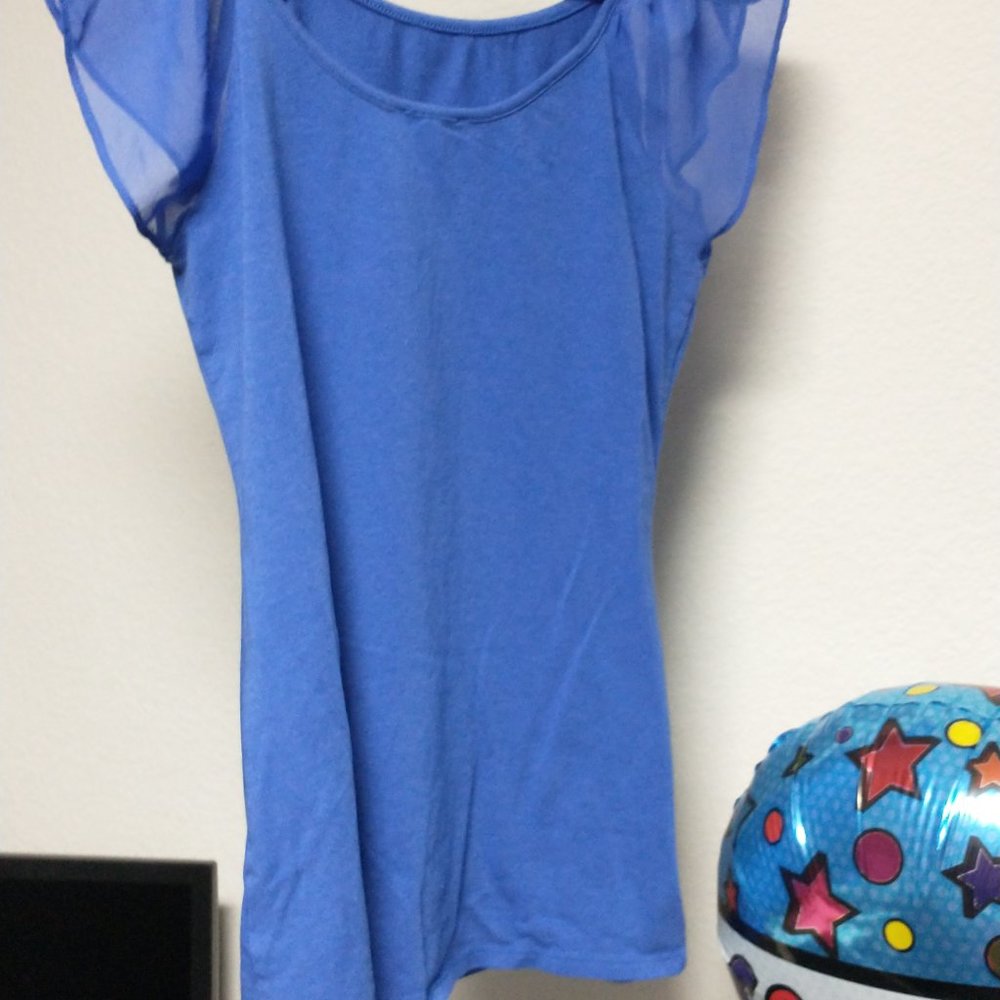 Express medium Ruffle Sleeve top